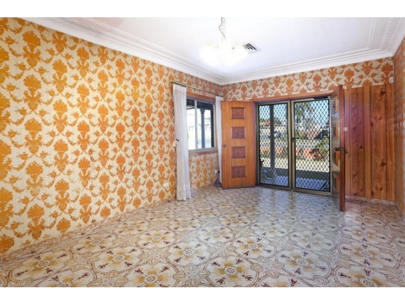 33 Alexander Street, Smithfield NSW 2164